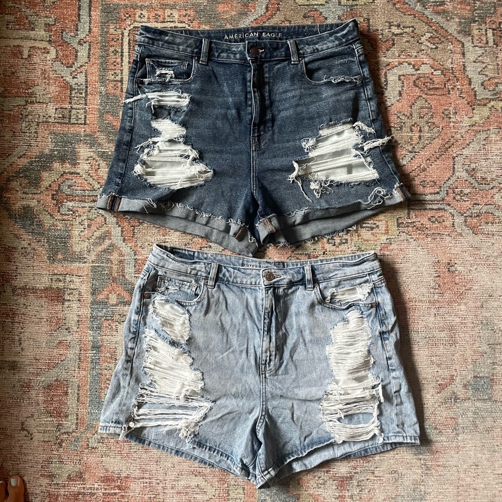 AE Denim mom Jean Shorts sz 16 bundle